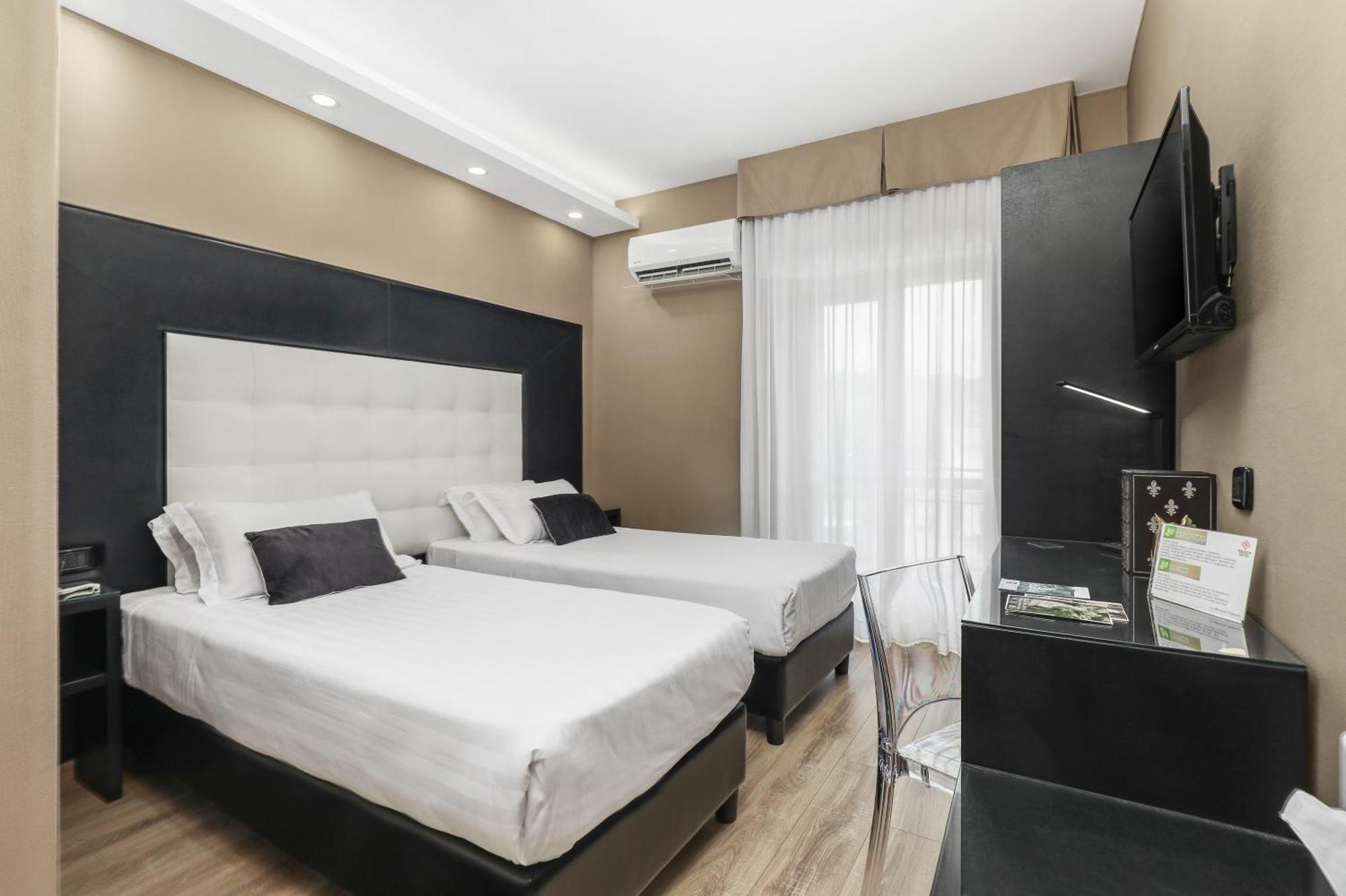 Reggia Suite Spa Hotel Касерта Екстериор снимка