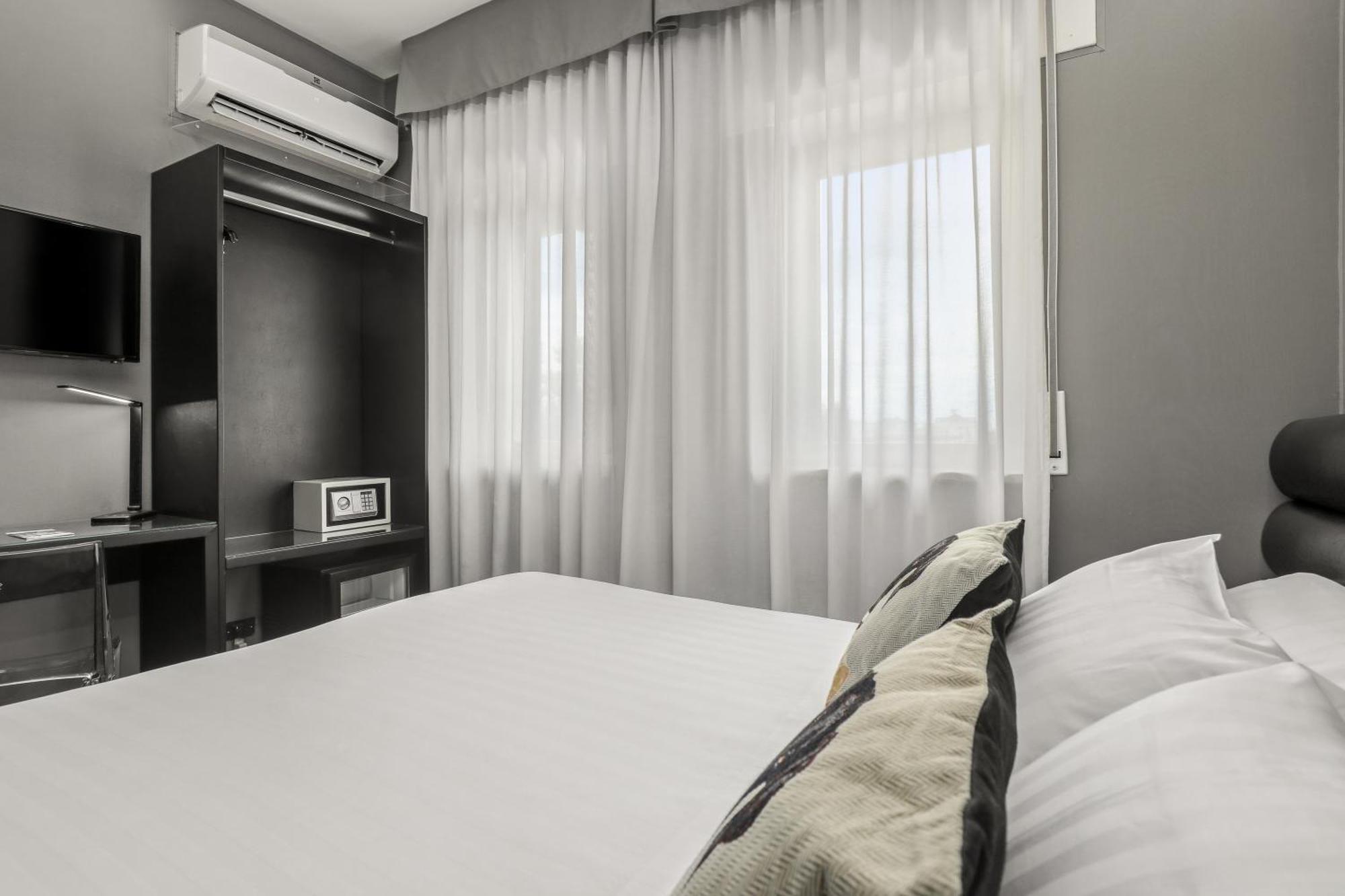 Reggia Suite Spa Hotel Касерта Екстериор снимка